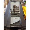Image 2 : 2 TOOLBOXES AND 2 CASES OF TOOLS