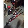 Image 1 : TWO 6 TON JACK STANDS AND PRUNERS
