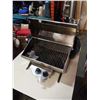 Image 2 : SPORT MARINE BBQ WITH MOUNTING BRACKET