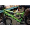 Image 2 : GREEN COLUMBIA BIKE