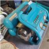 Image 2 : MAKITA MAC2400 DUAL TANK AIR COMPRESSOR TESTED AND WORKING