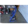 Image 2 : BRIGGS AND STRATTON GAS PRESSURE WASHER - WORKING