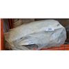 Image 2 : 2 WHITE TARPS