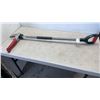 Image 1 : ALTERRA GARDEN WEEDER