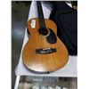 Image 2 : HOHNER ACOUSTIC GUITAR - DAMAGED BRIDGE