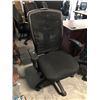 Image 2 : BLACK MESH BACK FULLY ADJUSTABLE TASK CHAIR