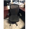 Image 2 : BLACK MESH BACK FULLY ADJUSTABLE TASK CHAIR