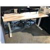 Image 1 : EFFY DESK 6' ELECTRIC SIT / STAND COMPUTER TABLE