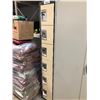 Image 1 : 6' MULTI COMPARTMENT LOCKER SYSTEM