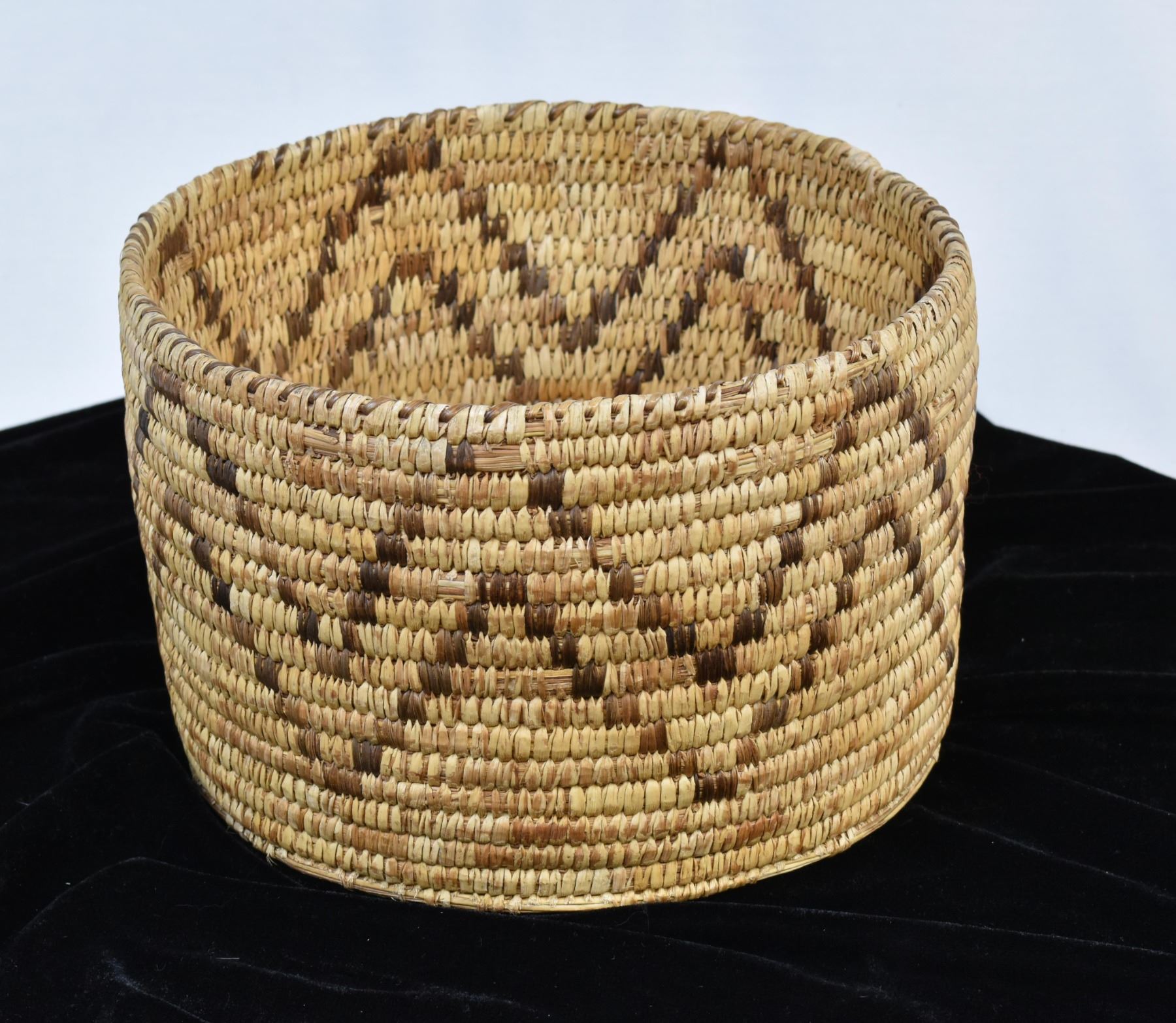 Vintage Native American Pima Cylindrical Basket