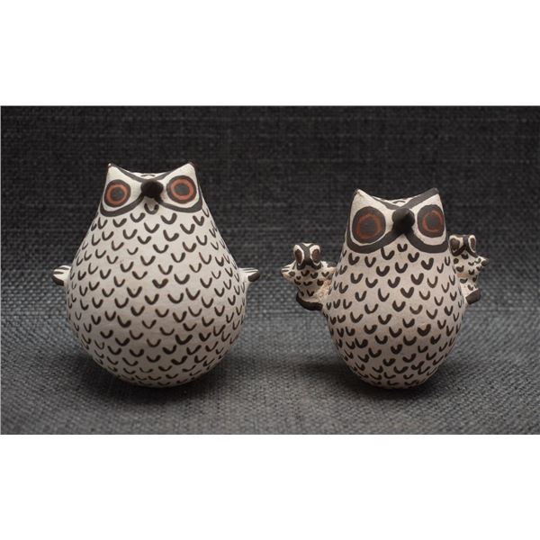 ACOMA INDIAN POTTERY OWLS