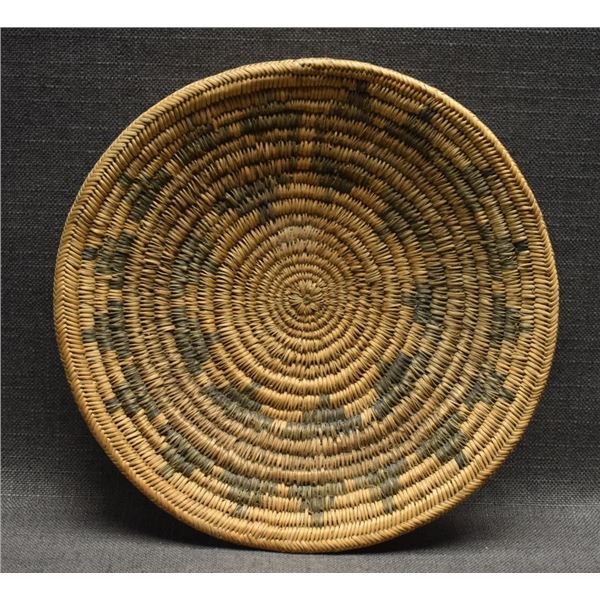 NAVAJO INDIAN BASKET