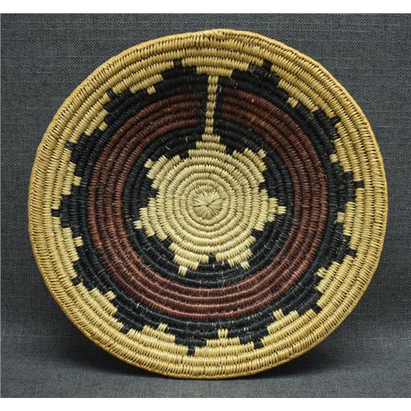 NAVAJO INDIAN BASKET