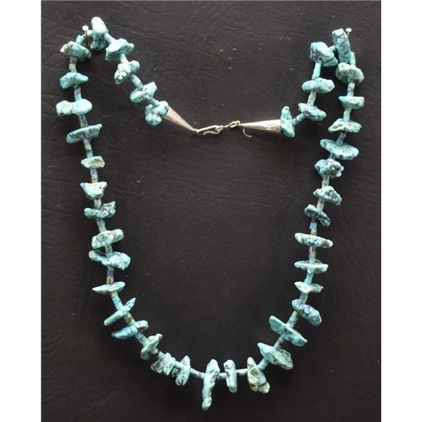 PUEBLO INDIAN TURQUOISE NECKLACE