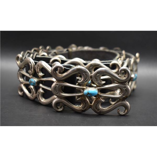 NAVAJO INDIAN CONCHO BELT