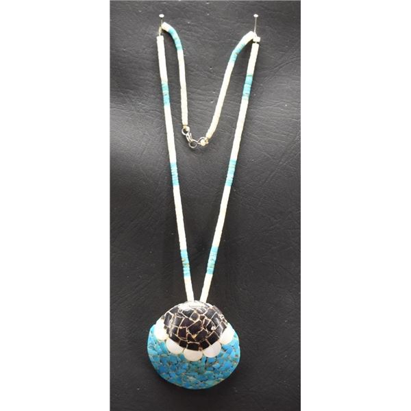 SANTO DOMINGO INDIAN NECKLACE