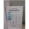 Image 1 : New Household Dehumidifier - 2000 ml Tank