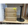 Image 1 : 4 New Counter Top Paper Towel Holders
