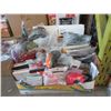 Image 1 : Box Lot of Assorted Amazon Overstock Goods