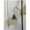 Image 2 : Vintage Floor to Ceiling Lamp