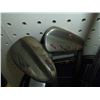 Image 2 : Set of Vintage Golf Clubs in Bag