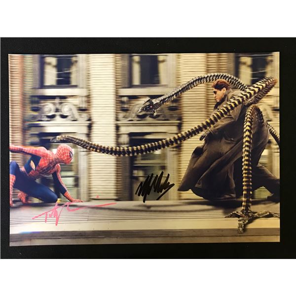 ALFRED MOLINA AND TOBEY MAGUIRE SIGNED 8X10 PHOTO (RA COA)