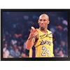 Image 1 : KOBE BRYANT SIGNED 8X10 PHOTO (RA COA)