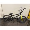 Image 2 : CAPIX BLACK SINGLE SPEED STUNT BIKE