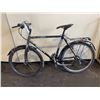Image 2 : 2 BIKES - PEUGEOT MACKENZIE BLACK 21 SPEED MOUNTAIN BIKE AND NO NAME ORANGE SINGLE SPEED