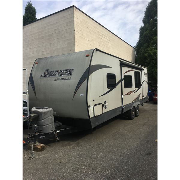 *TOW* 2016 KEYSTONE SPRINTER 26RB, CAMPFIRE EDITION, TRAVEL TRAILER, WHITE, VIN # 4YDT26R25G1530206