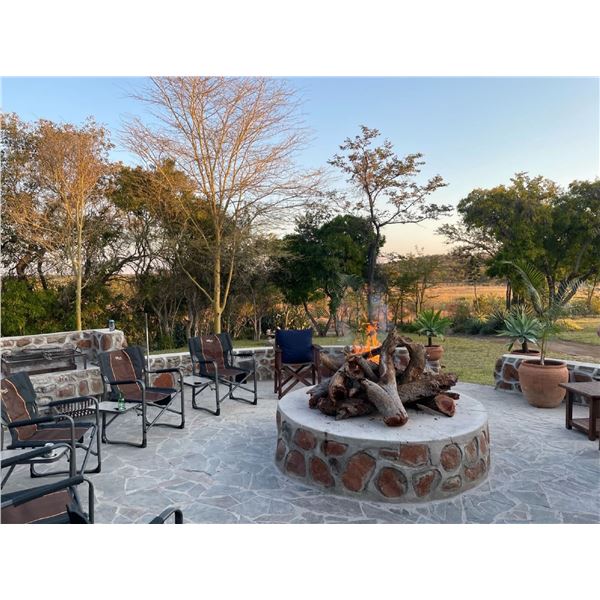 VEXFORD SAFARIS: 7-Day Cape Buffalo Hunt for 1-Hunter on Private Concession in the Matetsi safari ar