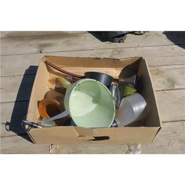 Lot of Oil Funnels Schmalz Auctions