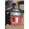 Image 4 : Small Shop Vac - 1 US Gal, 1HP