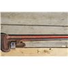 Image 2 : Large Pipe Wrench - 36"