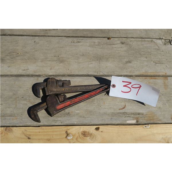 2 Pipes Wrenches - Both 10"