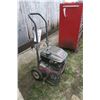 Image 4 : Craftsman Gas High Pressure Washer - 3.8HP - 1500PSI 2GPM