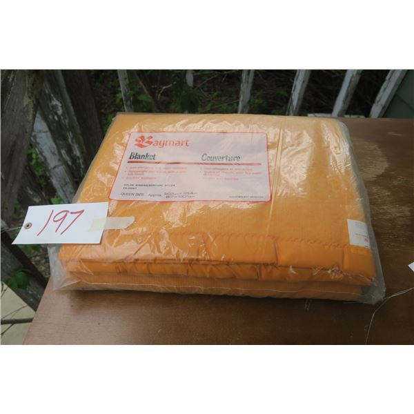 Baymart Blanket in Original Packaging - 80x100in.