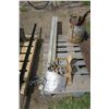 Image 1 : 2x6ft. Barn Track Pieces - Comes with Hardware