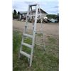 Image 2 : 6ft. Step Ladder