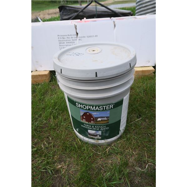 5 Gal Shop Master Farm Paint - White