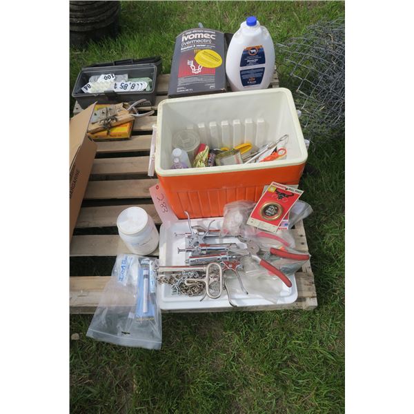 Vet Medical Supplies - Syringes, Tagging Supplies, Castrating Supplies, etc.