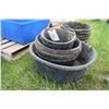 Image 3 : 5 Rubber Troughs & Rubber Pail