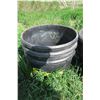 Image 1 : 3 Plastic Feed Tubs - Black