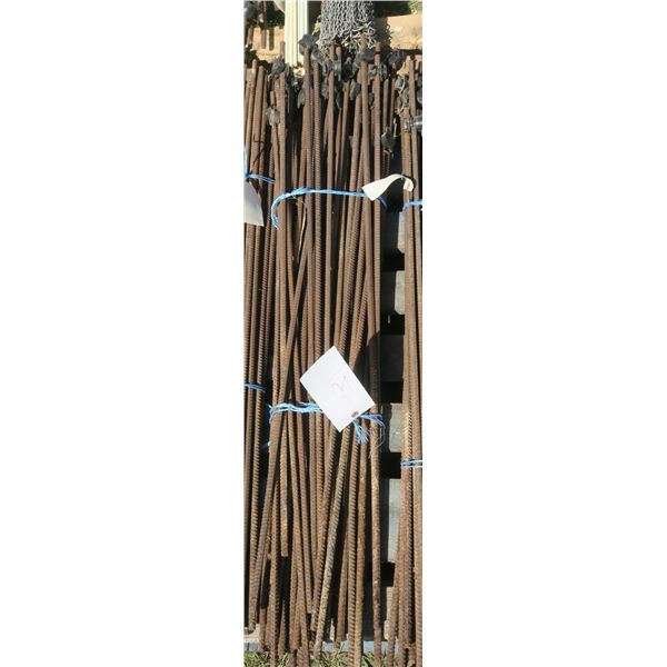 40 Electric Fence Posts w/ Insulators 48"
