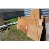 Image 2 : Lot of Assorted 3/8-5/8" Ply Wood - Partial & Full Sheets
