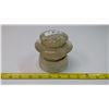 Image 2 : Insulator 1946