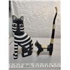 Image 1 : Two wood cat ornaments