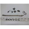 Image 1 : (5) Silver Tone Jewelry, 1 Bracelet, 4 Pierced Earrings Sets