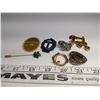 Image 4 : (7) Vintage Broaches