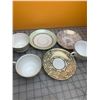 Image 2 : LOT OF COLCLOUGH TEACUPS AND SAUCERS